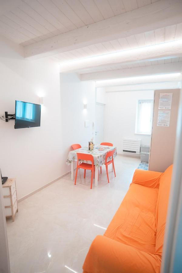 Le Camelie -Appartamenti Nuovi Porto SantʼElpidio Extérieur photo